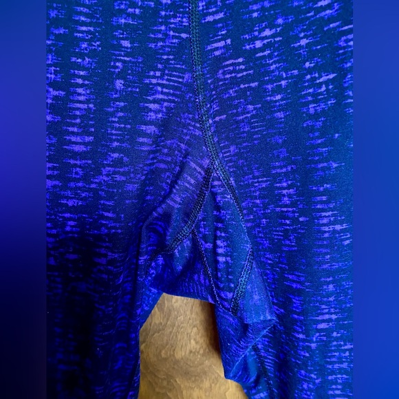 đź’¸CLOSET CLEAROUT đź’¸
C9 by Champion Women’s Purple Black Abstract Leggings 3X - Picture 3 of 6